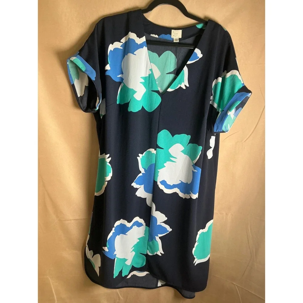 A New Day Floral V-Neck Shift Dress Womens XL Navy Blue Excellent Short Sleeve
